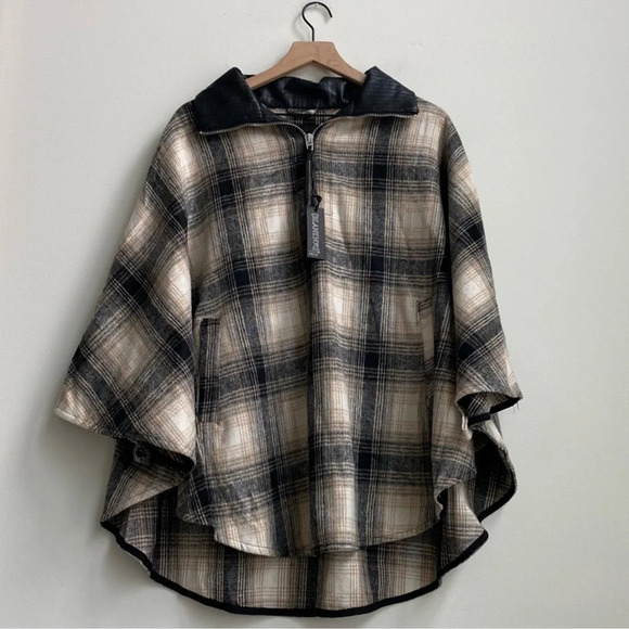 Blank NYC checked out plaid poncho cape jacket quarter zip vegan leather collar - Picture 3 of 16